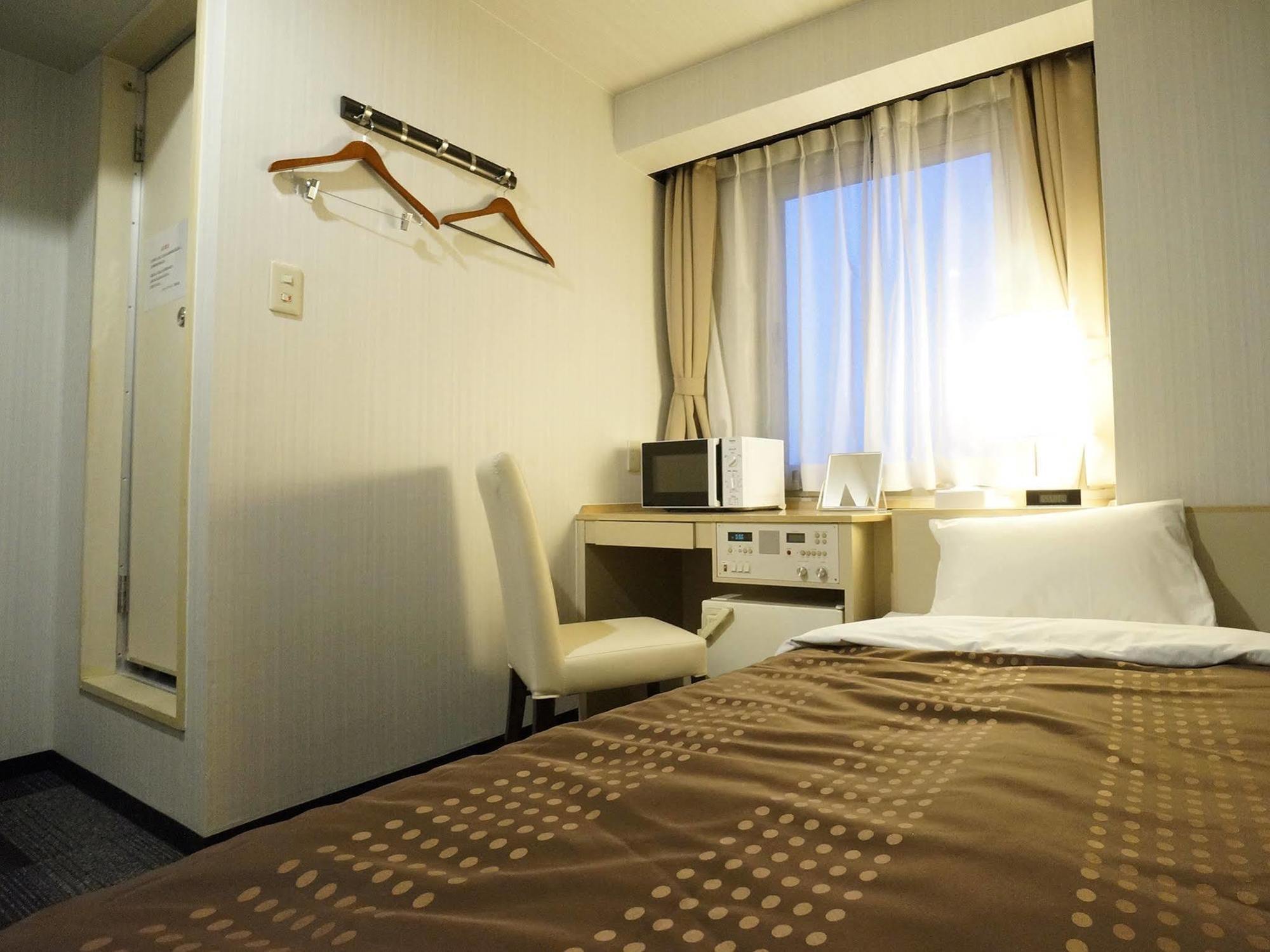 Livemax Kyoto Gojo Hotell Eksteriør bilde