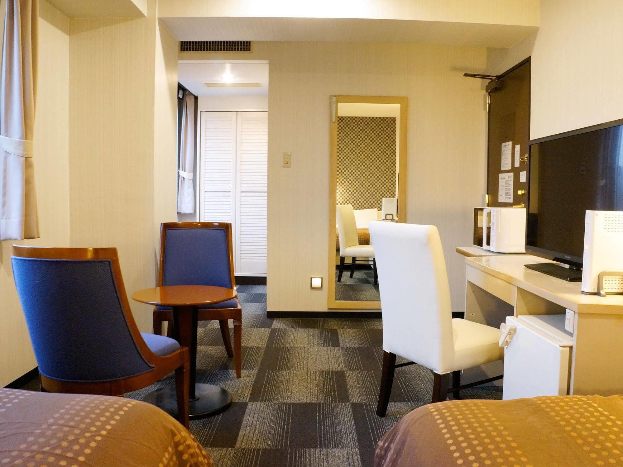 Livemax Kyoto Gojo Hotell Eksteriør bilde